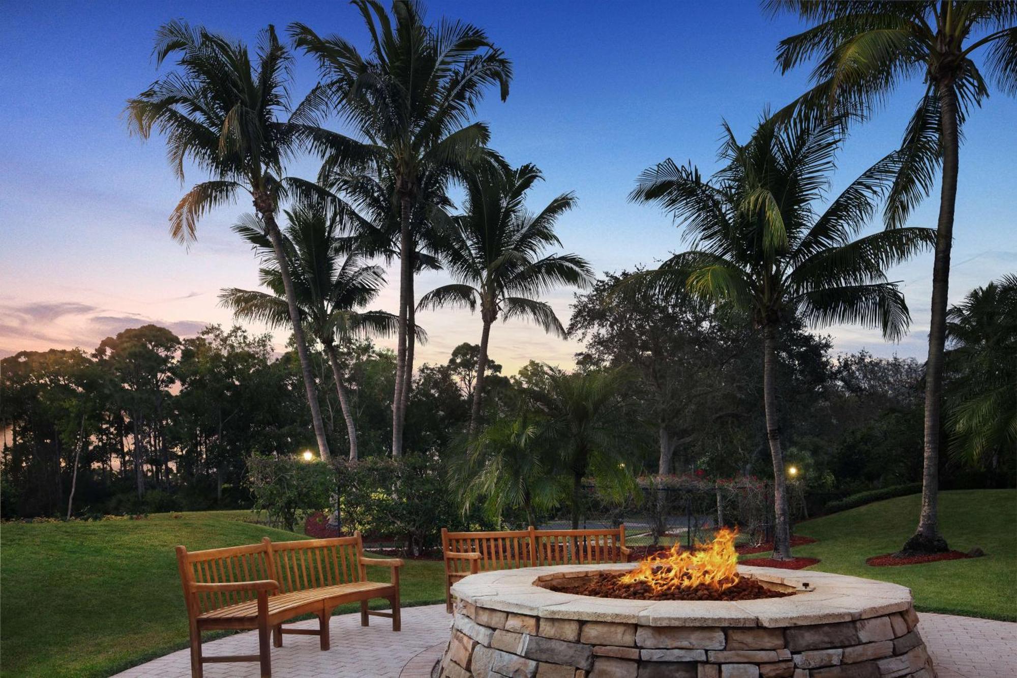 Hotel Hyatt Vacation Club At Coconut Cove Estero Exterior foto